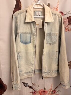 Small Light Wash Denim Jacket with Corduroy Collar